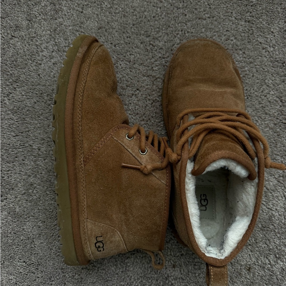 UGG Chestnut Lace-Up Boots